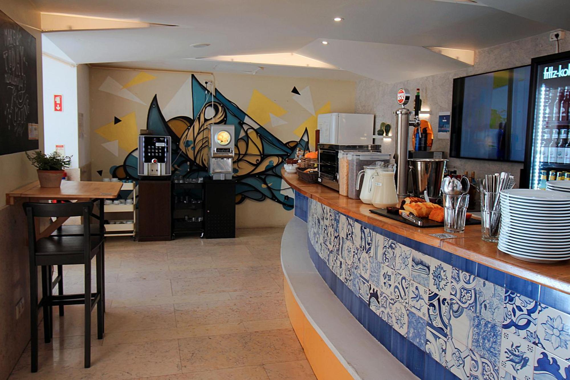 Wot Lisbon Nomad Hostel ภายนอก รูปภาพ