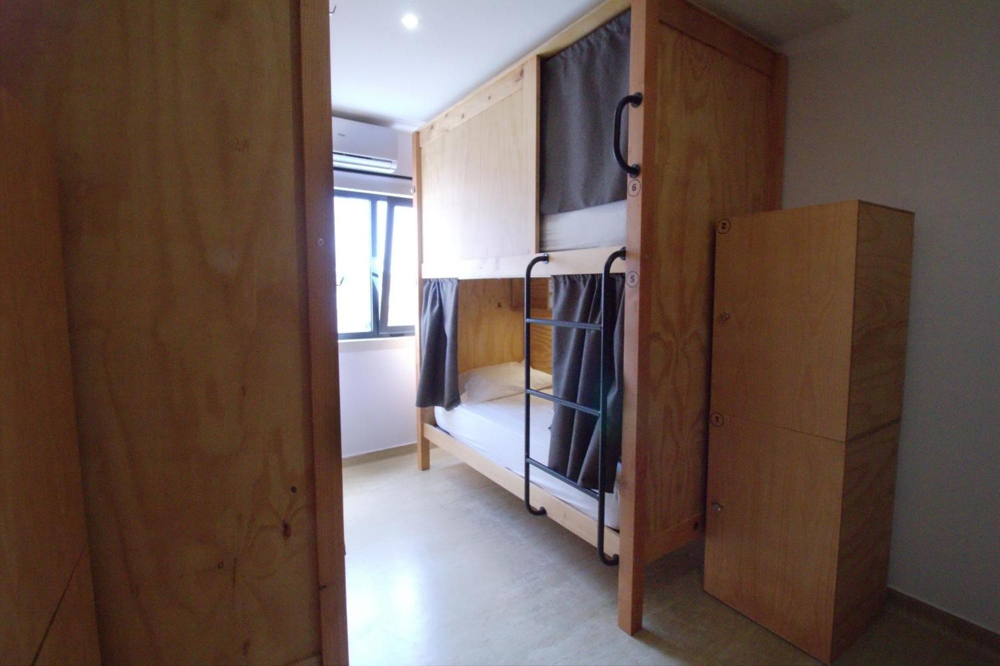 Wot Lisbon Nomad Hostel ภายนอก รูปภาพ