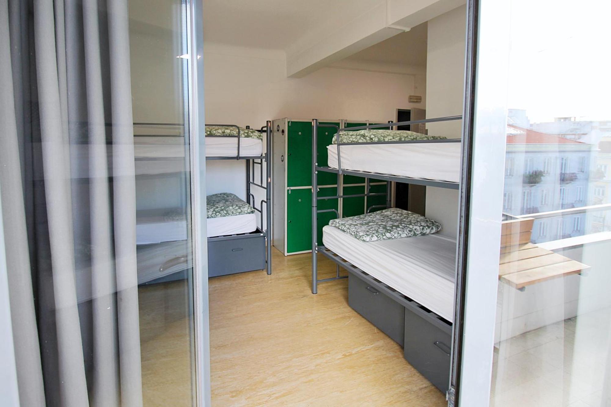 Wot Lisbon Nomad Hostel ภายนอก รูปภาพ