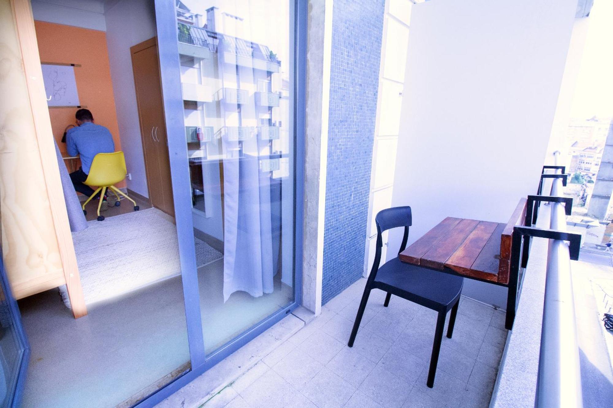 Wot Lisbon Nomad Hostel ภายนอก รูปภาพ