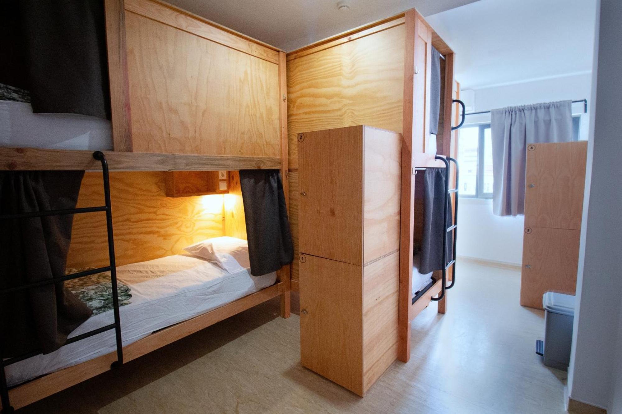 Wot Lisbon Nomad Hostel ภายนอก รูปภาพ