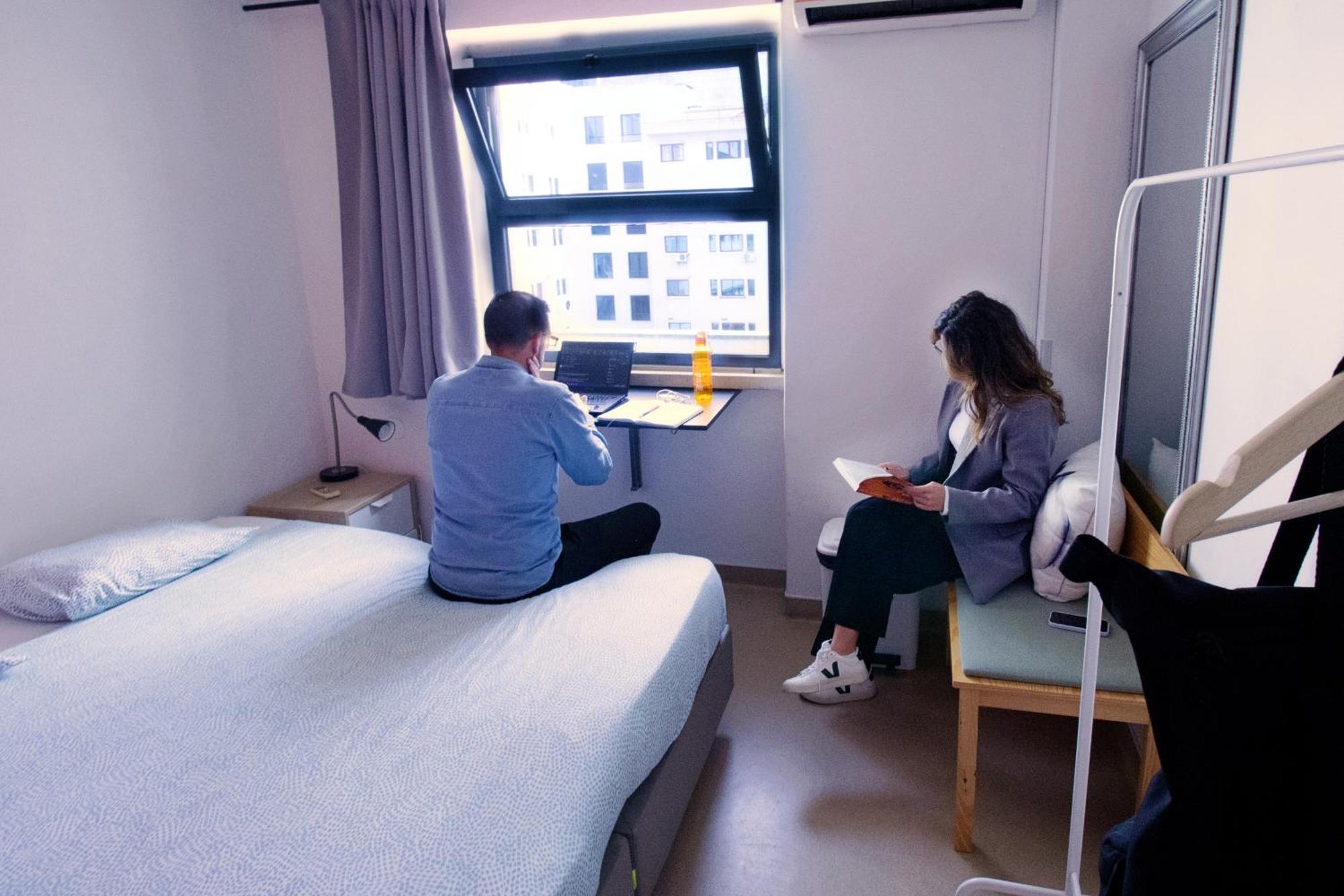 Wot Lisbon Nomad Hostel ภายนอก รูปภาพ
