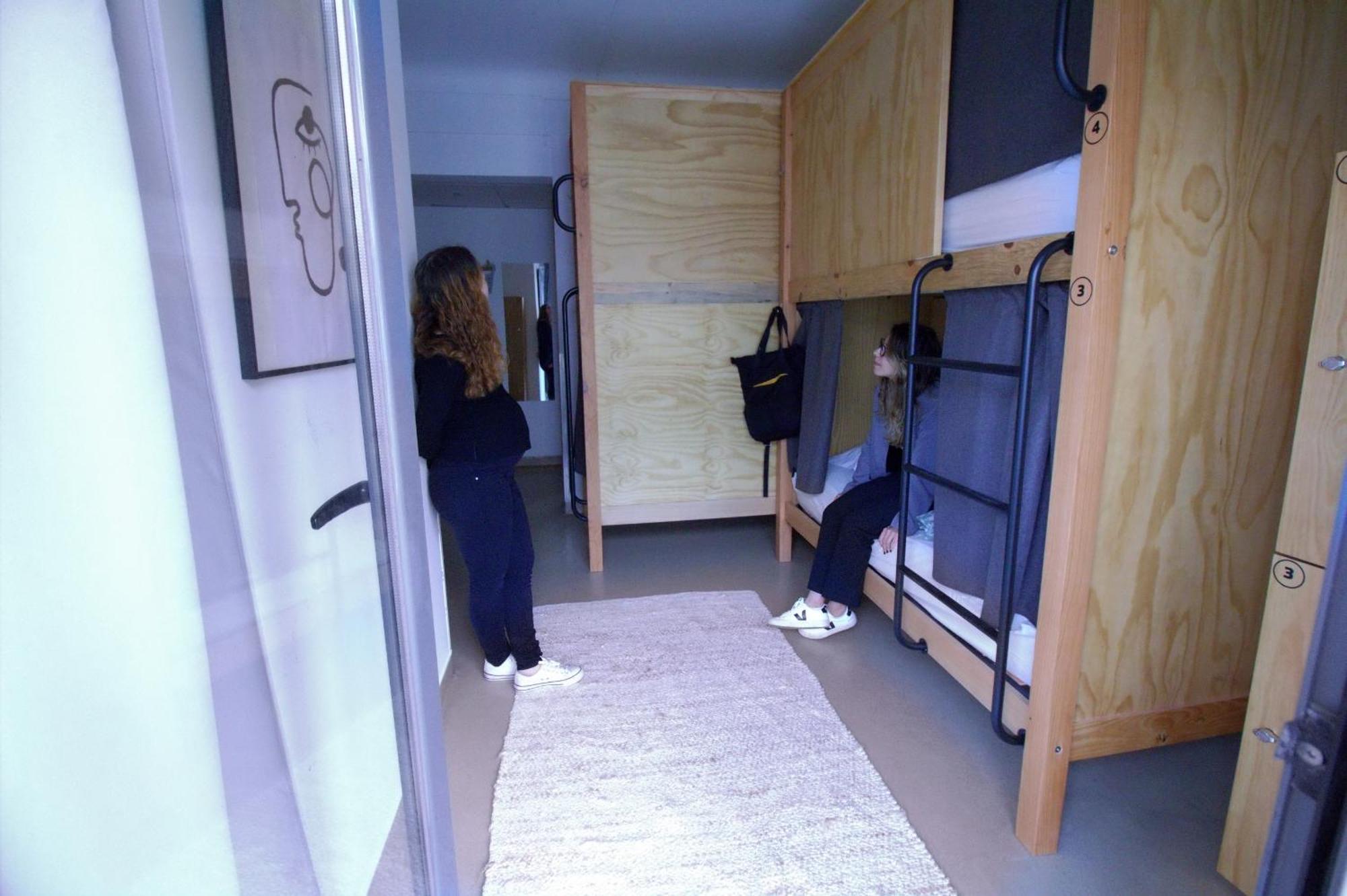 Wot Lisbon Nomad Hostel ภายนอก รูปภาพ
